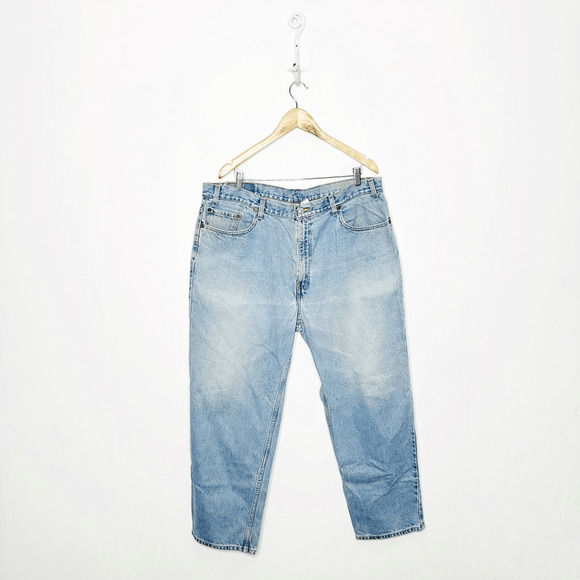 Levi's Other - VTG LEVI'S 550 RELAXED STRAIGHT LEG Jeans Men's MEXICO light wash denim 42 X 30